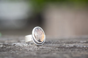 Sterling silver handmade ring with a natural dendritic agate. 